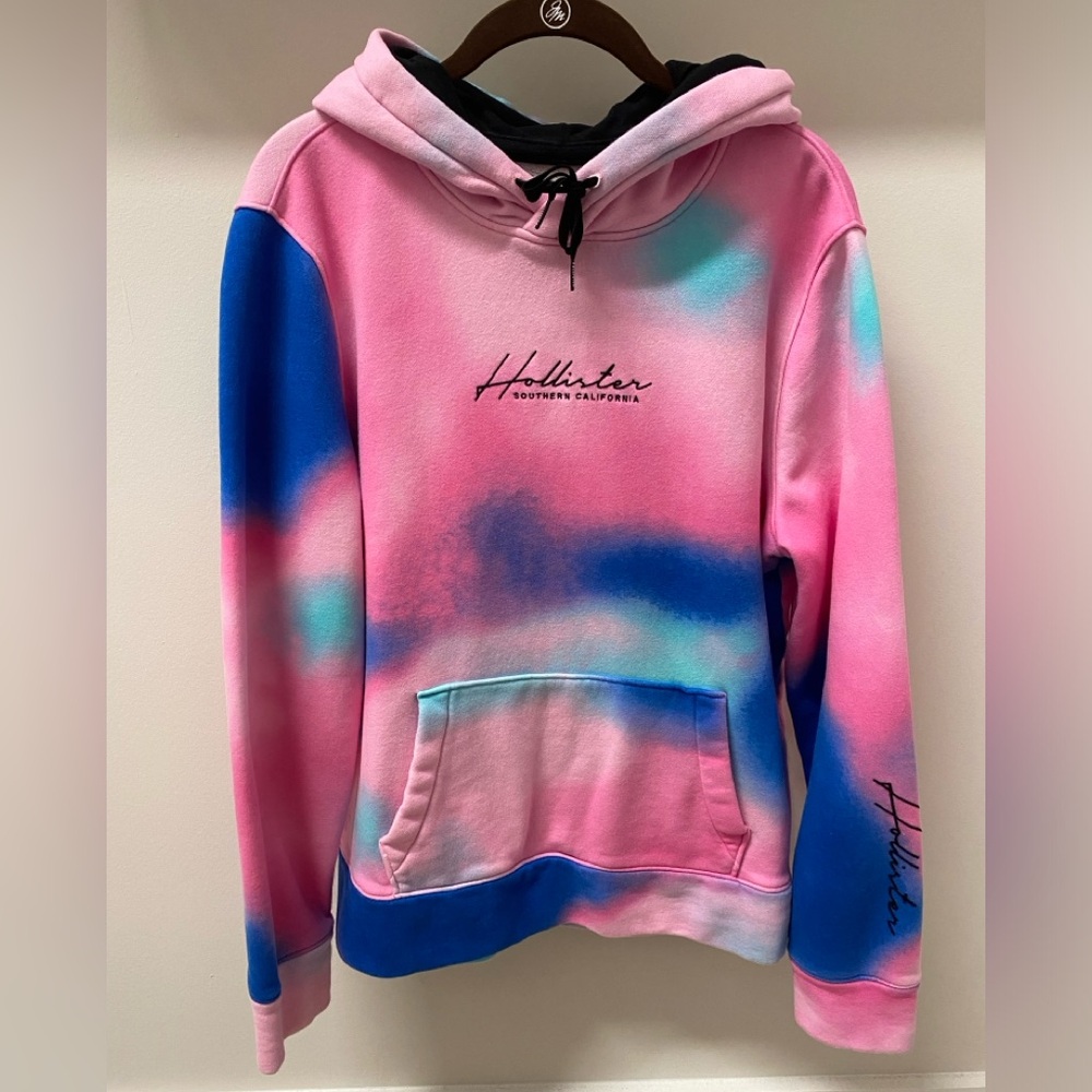 BRAND NEW HOLLISTER UNISEX TIE DYE HOODIE SIZE M